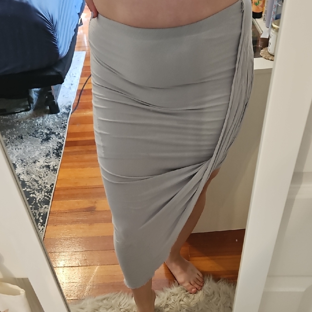 **HOLE ON SIDE** Elegant Gray Women's Skirt